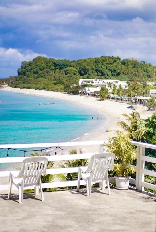 Playa Blanca Beach Resort (Adults Only) 波尔多·格尼拉 外观 照片