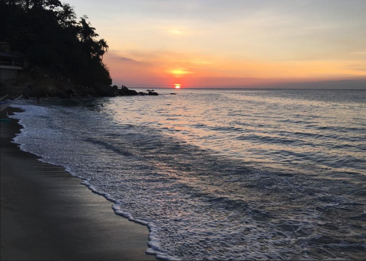 Playa Blanca Beach Resort (Adults Only) 波尔多·格尼拉 外观 照片